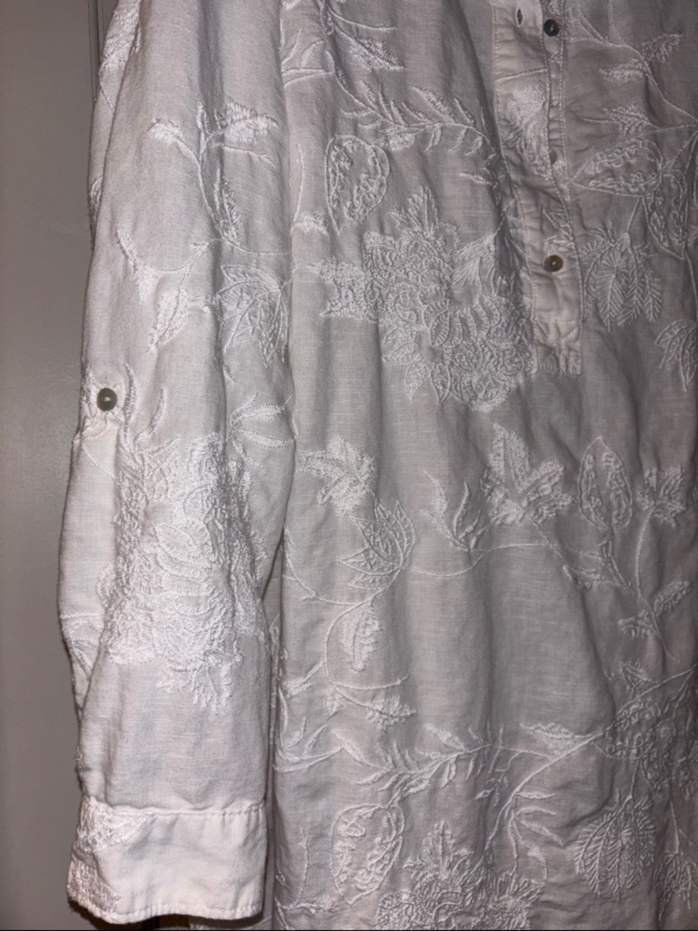 Cynthia Rowley White Embroidered Linen Button-Front Tunic - Picture 4 of 7